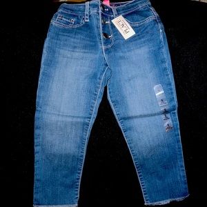 Brand new - Never worn Kids jeans